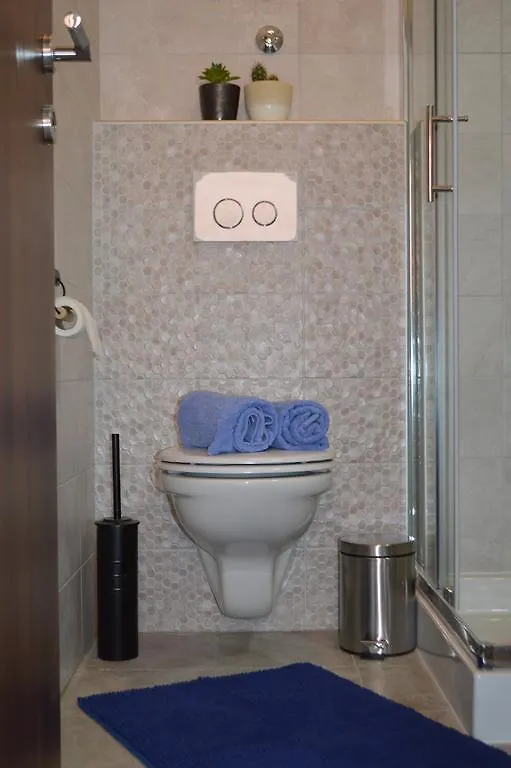 Apartment Bozac Ровинь 0*,