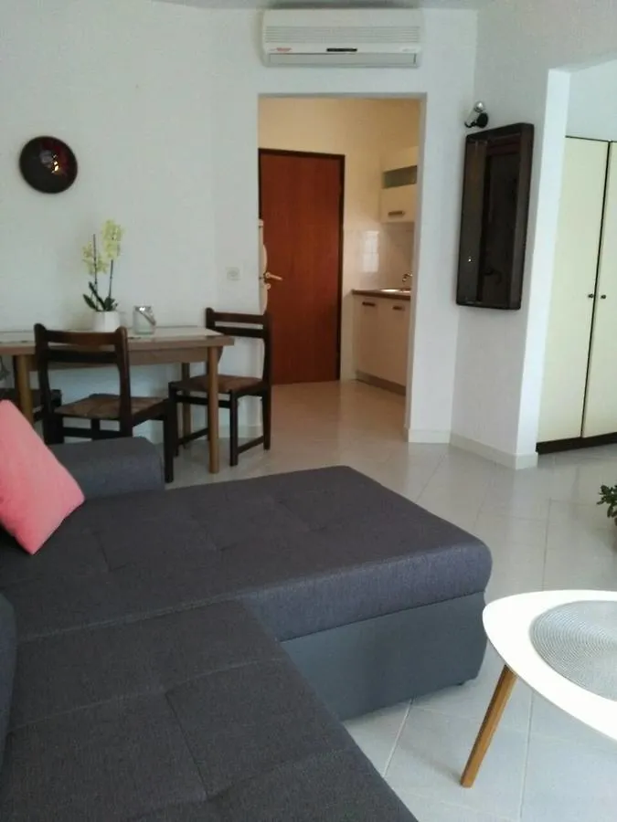 Apartment Bozac Rovinj 0*,  Croatia
